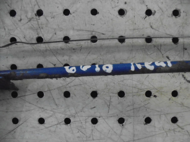 Ford New Holland 6610, 7610 Rear Axle Oil Dipstick And Tube