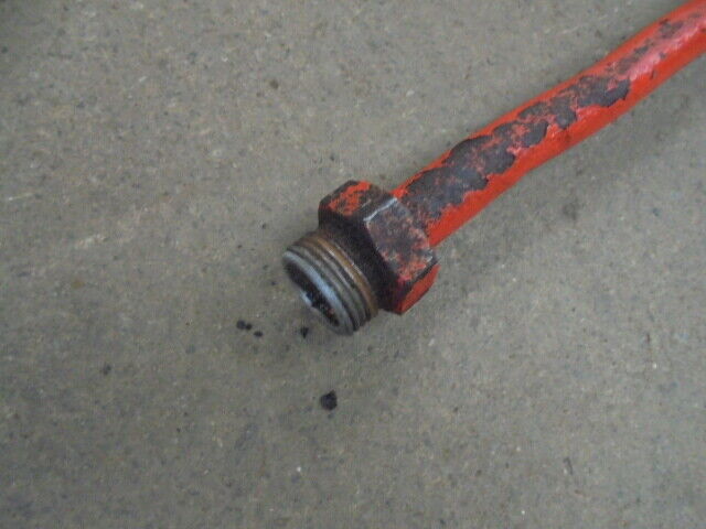 for, David Brown 1390 Hydraulic Oil Pipe Pump to Rear End - Good Condition