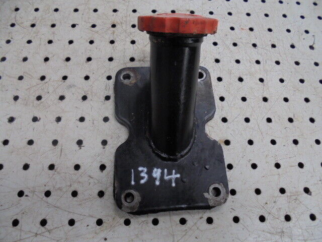 for, David Brown 1394 Transmission Oil Filler Neck & Cap - Good Condition