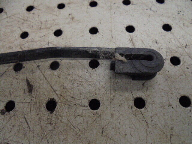 for, Ford 5030 Windscreen Wiper Arm in Good Condition