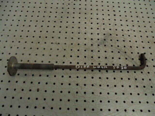 for, Ford 5030 Diff Lock Pedal in Cab in Good Condition