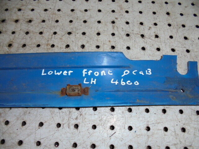 for, FORD 4600 Q Cab LH Lower Front 'A' Pillar Plastic Cover in Good Condition