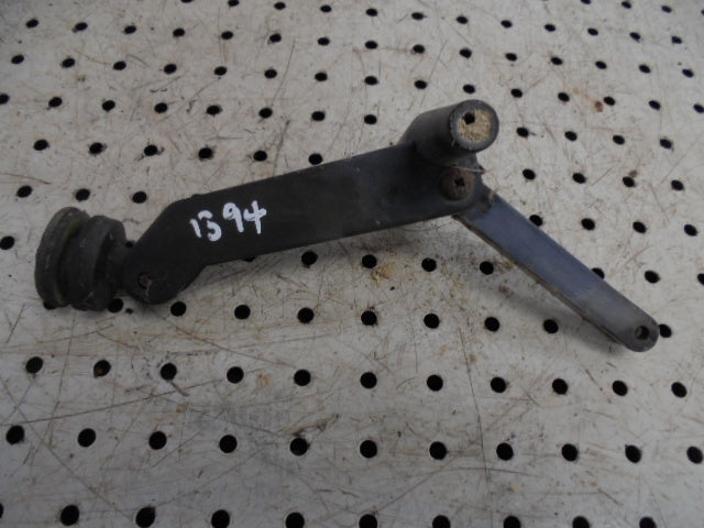 David Brown 1394, 1494 Cab Side Window Closing Handle