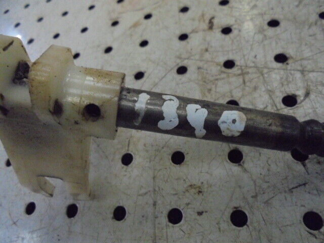 for, David Brown 1390  Hydraulic Plastic Selector Fork & Shaft - Good Condition