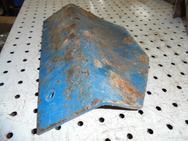 for, FORD 4600 Q Cab Tool Box Mounting Bracket in Good Condition