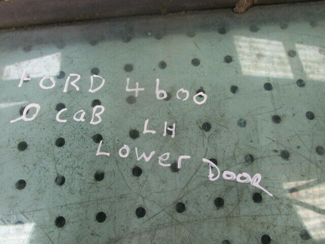 for, Ford 4600-7610 Q Cab LH Lower Door Glass & Rubber Seal in Good Condition