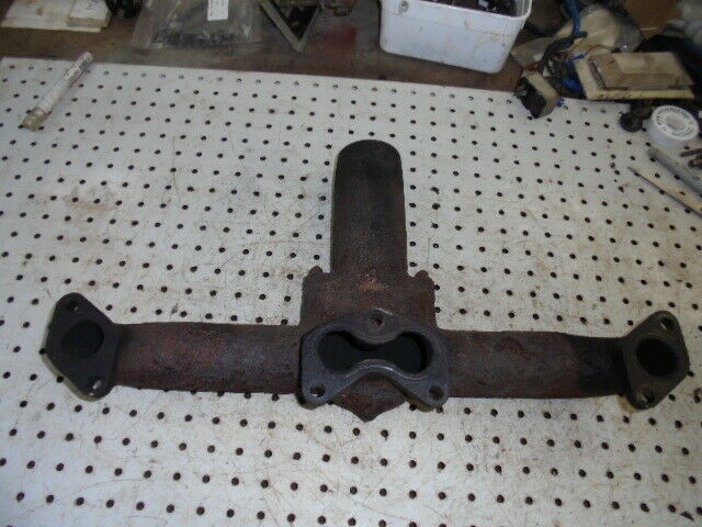 for, David Brown 1290,1390 Exhaust Manifold in Good Condition
