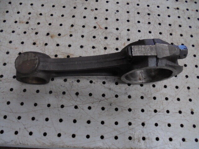 for, FORD 4610 Engine Con Rod - Good Condition