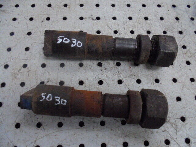 for, Ford 5030 Hydraulic Arms Mounting Pins in Good Condition