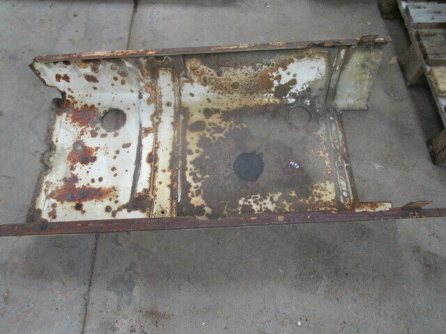 for, David Brown 1290 Bonnet - Good solid bonnet - needs paint