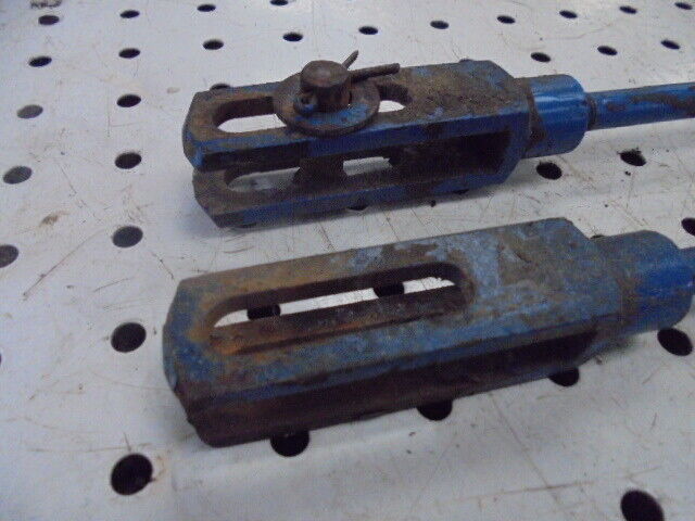 for, Ford 5030 Brake Rods to Rear Axle PAIR in Good Condition
