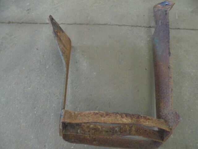 for, Ford 4600 Q Cab RH Foot Step in Good Condition