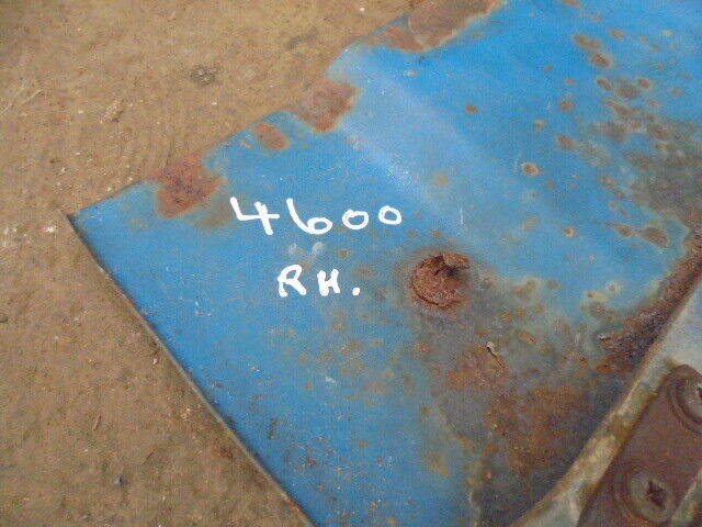 for, Ford 4600 RH Bonnet Panel in Good Condition